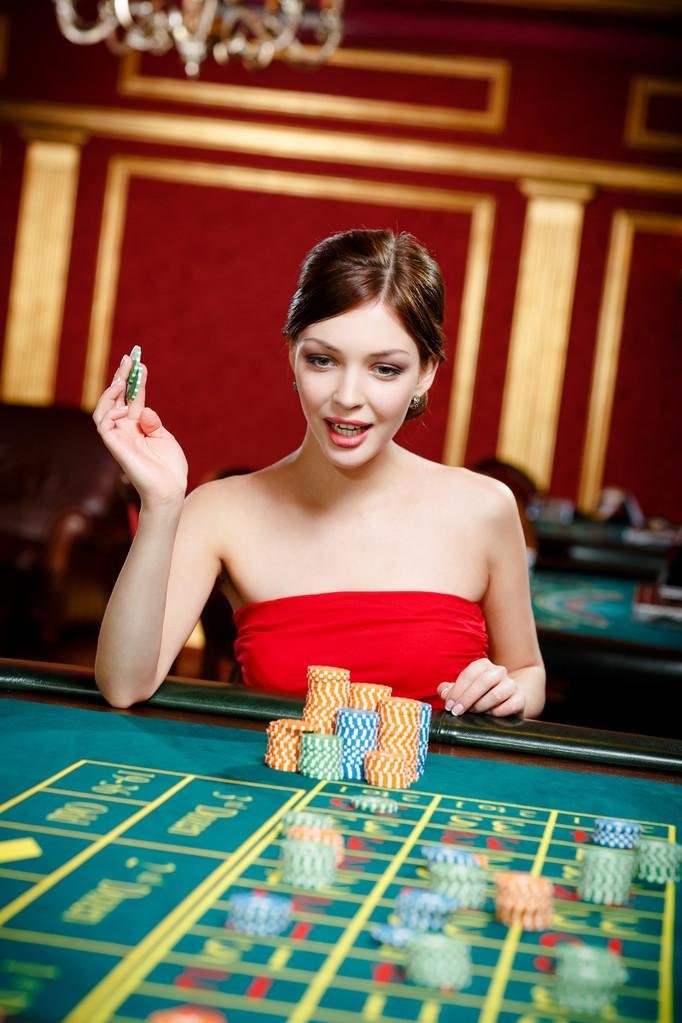 big win Myanmar Online Casino Platform